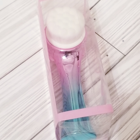 Facial Brush Mermaide Color New - Picture 10 of 10